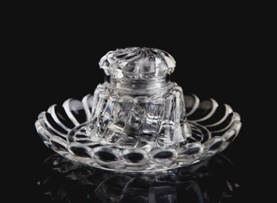Antique Baccarat Bambous Swirl Round Glass Inkwell ***imperfect