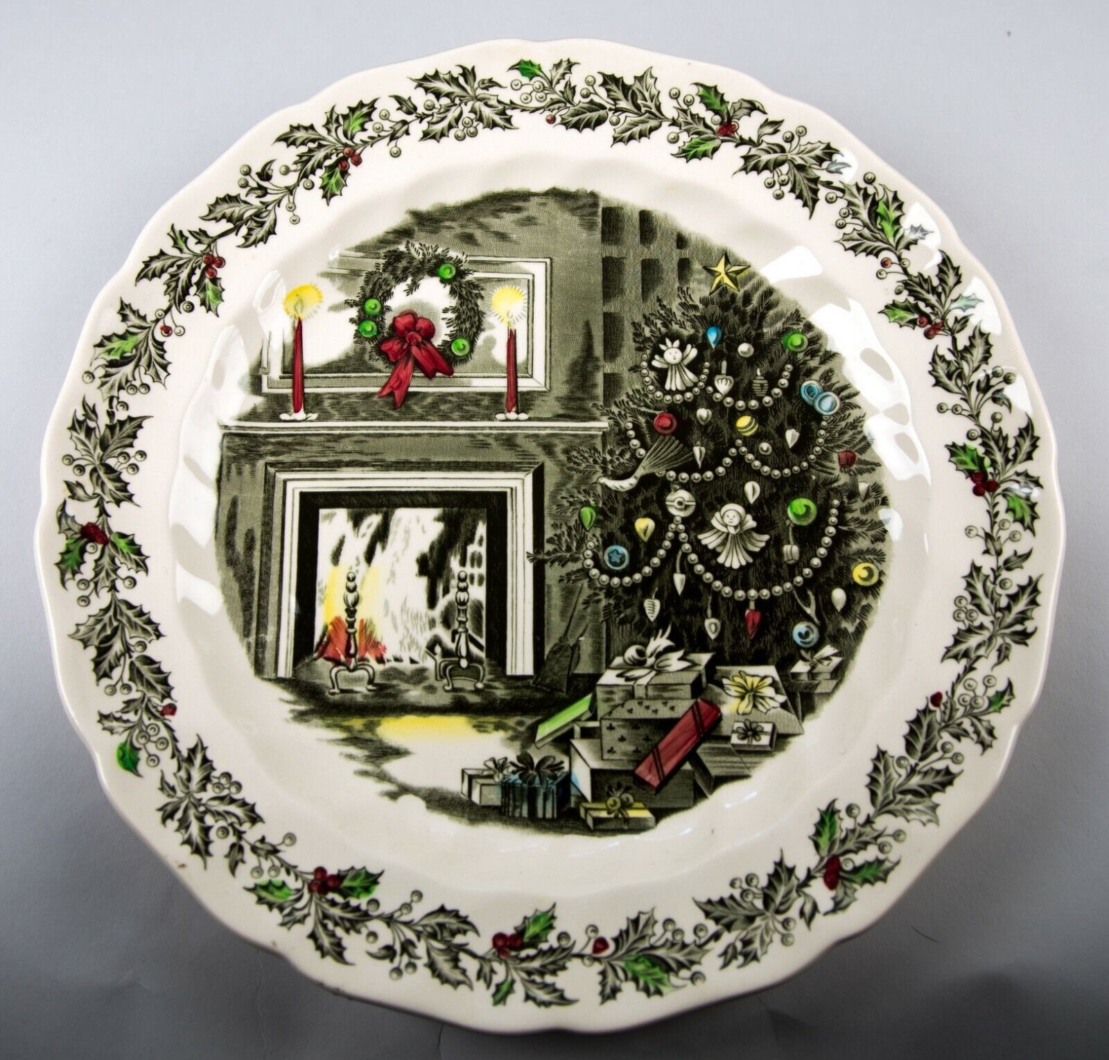 Johnson brothers top christmas dishes