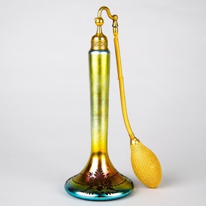 Steuben DeVilbiss Atomizer Aurene Wheel Cut Floral Art Glass Perfume Bottle