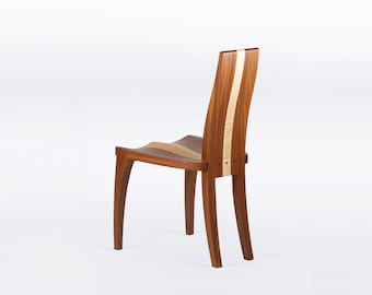 Chaises de salle à manger modernes « Gazelle » faites à la main en acajou massif et bois d'érable