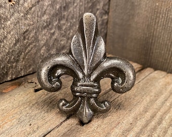 Gusseisen Schrankknopf Fleur de Lis, Möbelknauf, Möbelknopf, Möbelknauf
