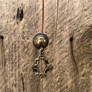 Metal Knob, Cast Iron Hanging Pull, Cabinet Knob, Metal Drawer Pull, Dresser Drawer Knob, Single Teardrop Knob, Bronze Knob