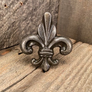 Cast Iron Pull, Cabinet Knob, Dresser Drawer Knob, Fleur Di Lis Style Knob