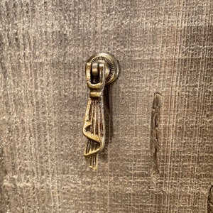Metal Knob, Cast Iron Hanging Pull, Cabinet Knob, Metal Drawer Pull, Dresser Drawer Knob, Single Teardrop Knob, Bronze Knob