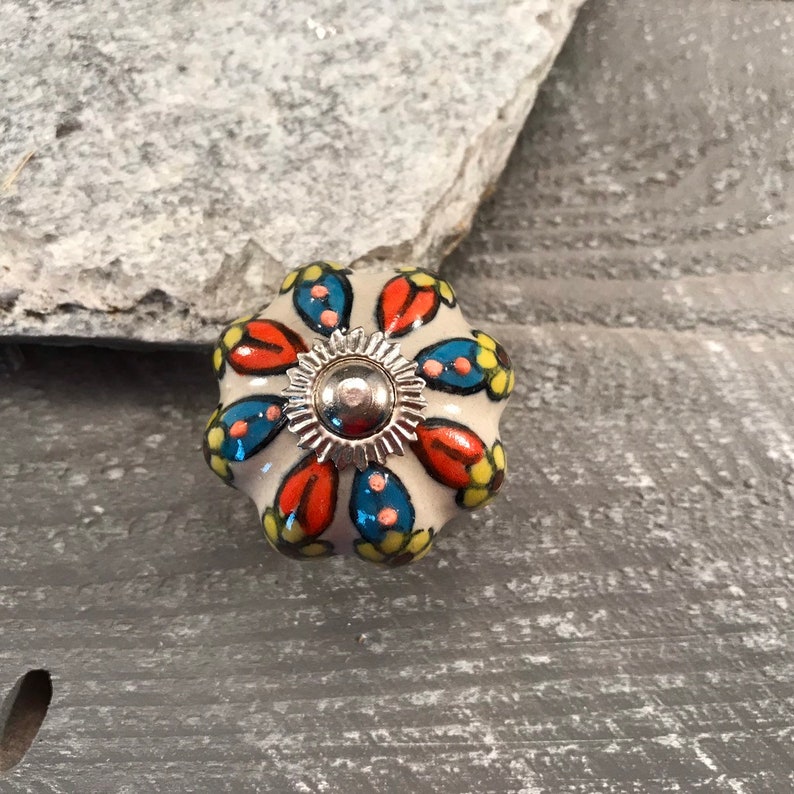 Ceramic Knob Hand Painted Drawer Pull Decorative Country Round Knob Furniture Replacements Knob Pulls Flower Design with Chrome Apron