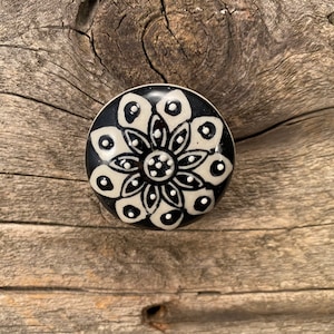 Ceramic Knob, Decorative Drawer Pull, Furniture Upgrade Cabinet Hand Painted Round Knob, Black and White Ceramic Knob