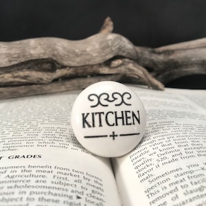 Ceramic Knob, Kitchen Sign Ceramic Knob, Chrome Apron, White Ceramic Round Knob with Kitchen Spelled Out