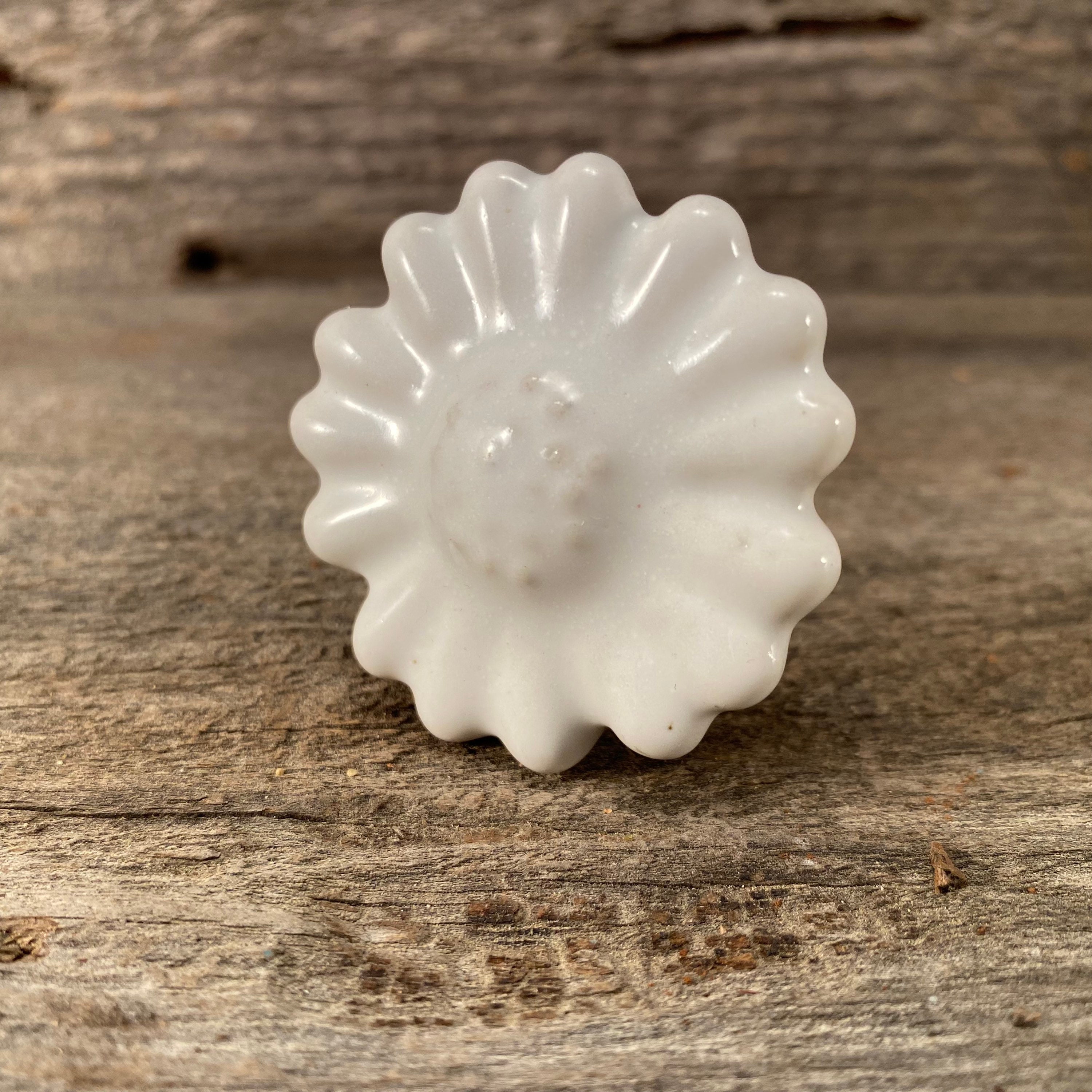 Ceramic Knob Flower Daisy Pull Knobs Country Farmhouse - Etsy