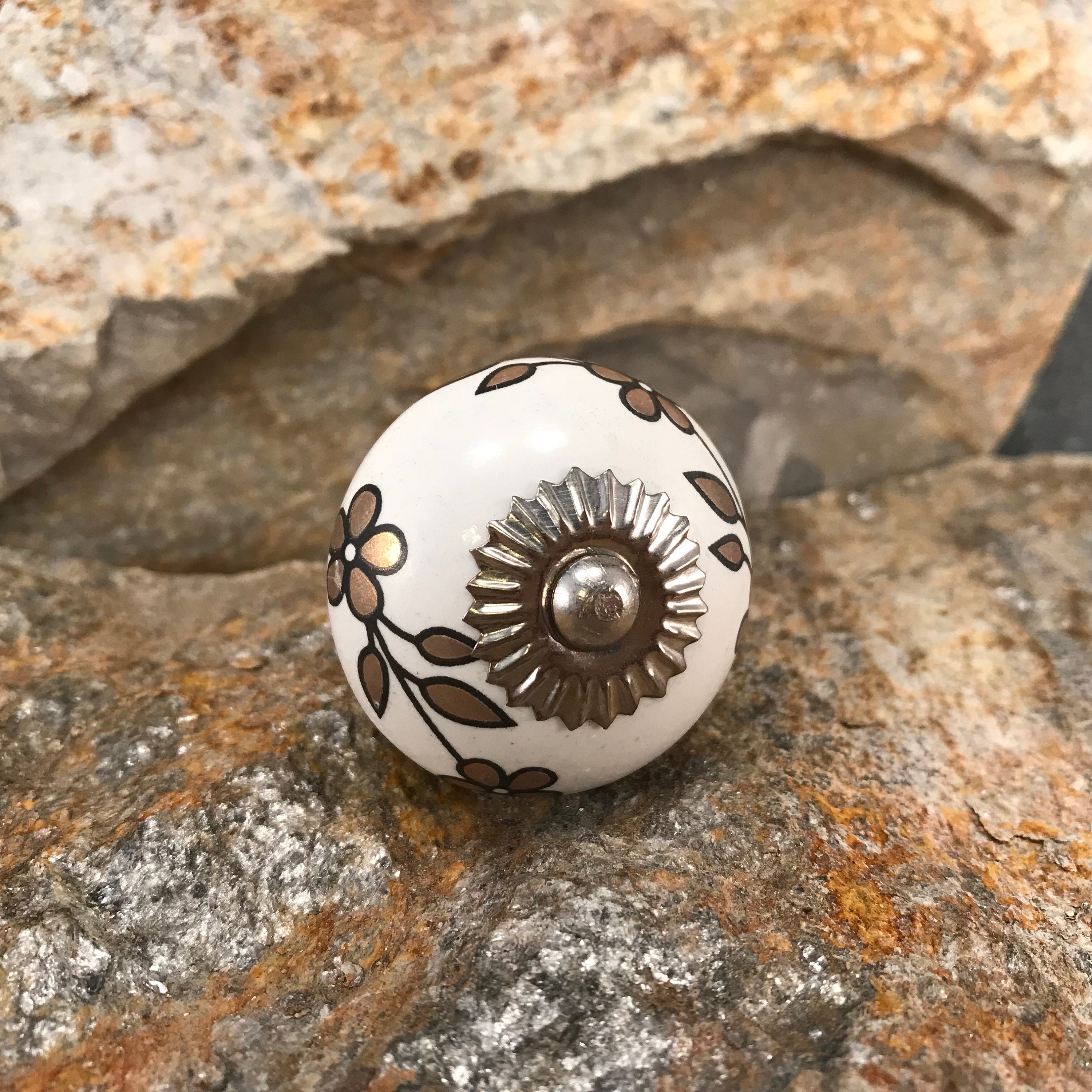 Perilla de cerámica perillas de tomate con cajón de hardware | Etsy