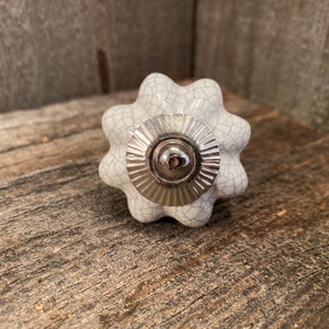 Ceramic Knob, Gray and White Pumpkin Shape Knob with Chrome Hardware, Furniture Replacement Pull Knobs, Craft Supply Hardware