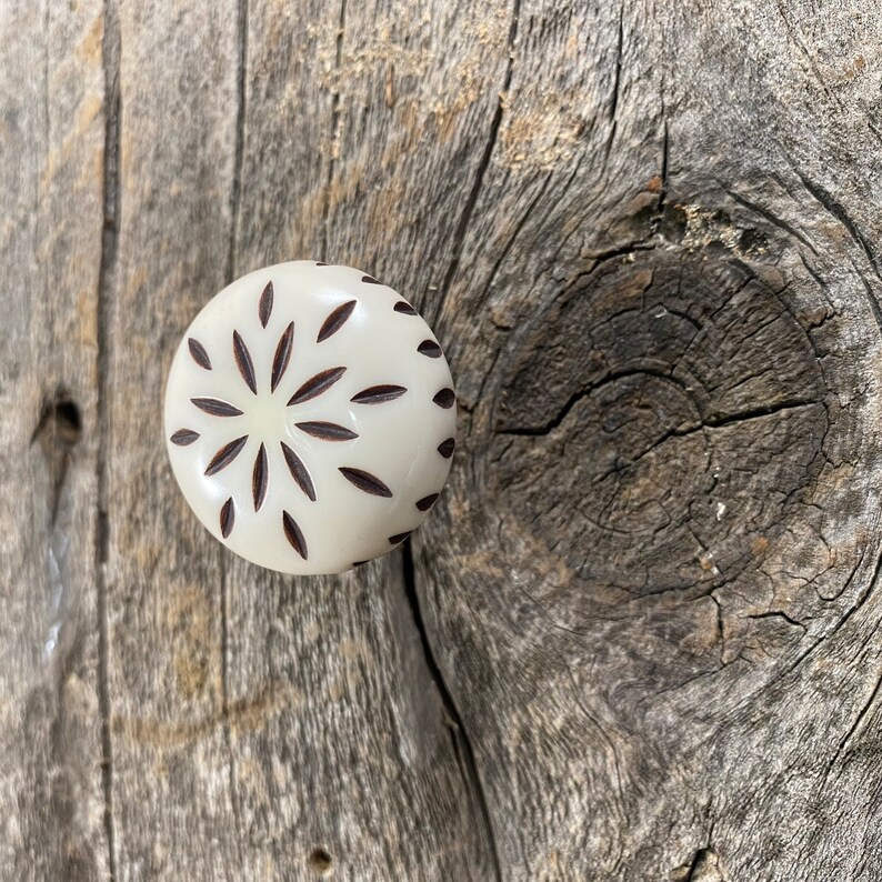 White Bone Resin Knob, Round Drawer Knob, Dresser Knob, Cabinet Knob, Cabinet Hardware, Kitchen Door Pull image 6