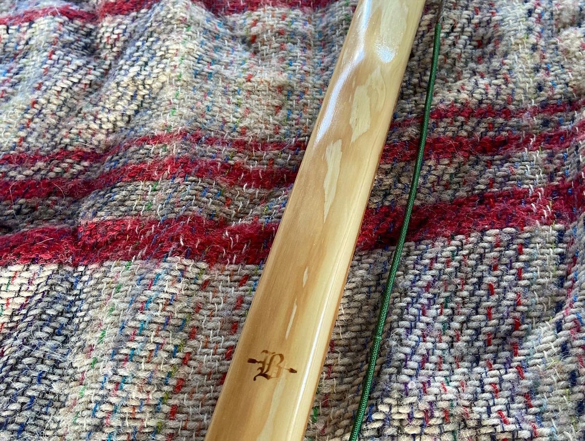 English Yew Longbow/warbow Etsy Canada