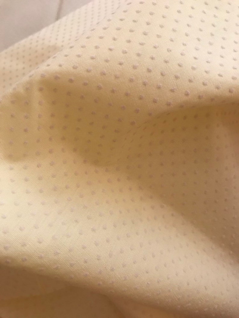 Mellow Yellow Dots