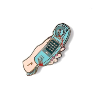 Phone&#39;s Dead Hard Enamel Pin