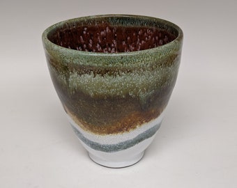 アマンダ・リズナーによる手作り陶器の花瓶 - Etsy 日本