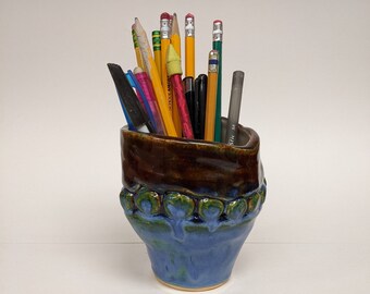 Coil pot, pencil holder, ceramics, pottery, handmade pottery, pen holder, handmade ceramics, desk supplies, office supplies, storage