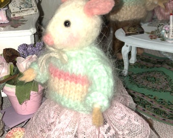 Mouse felt mouse, needle felted, handmade dollhouse