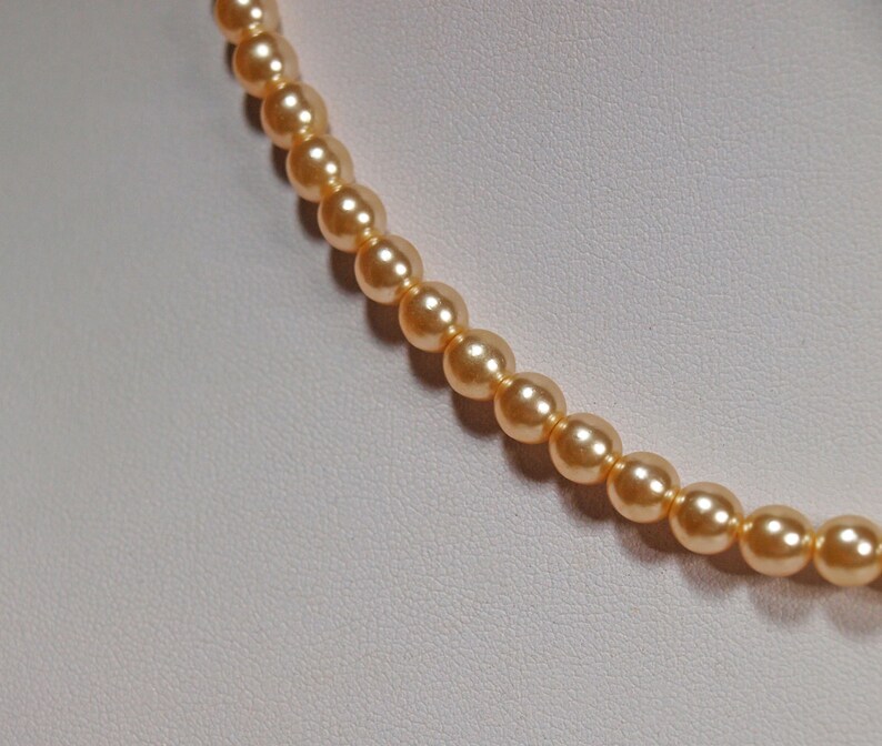 Vintage Single Strand Faux Pearl Necklace