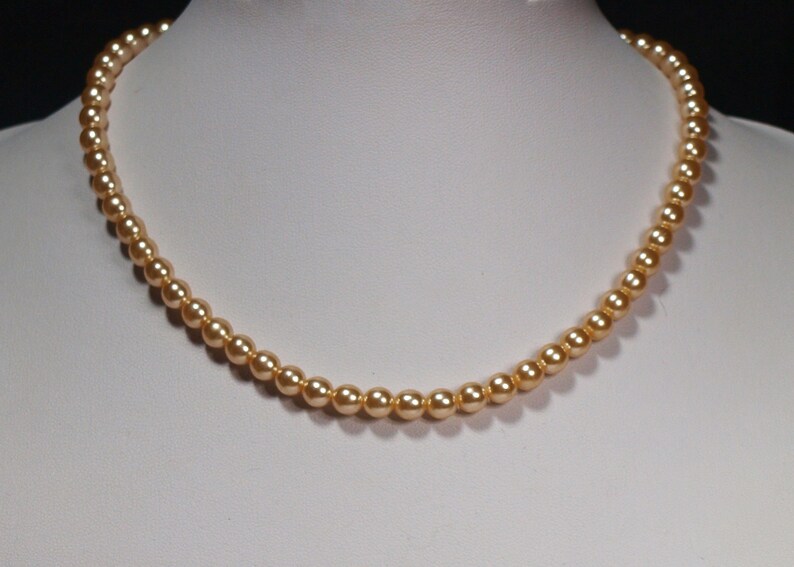 Vintage Single Strand Faux Pearl Necklace