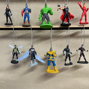 Avengers infinity wars set of 10 Childrens Characters Christmas Tree Decorations