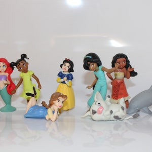 Conjunto Disney&#39;s Princess Beginings com 10 toppers de bolo de plástico