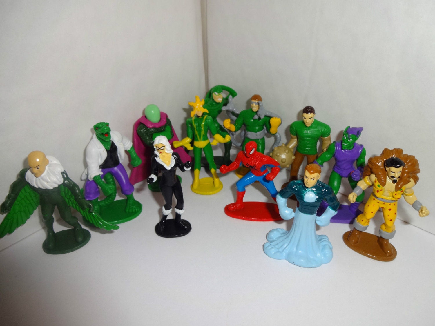 Mister A Gift Spiderman and Enemies Set of 12 Plastic Cake - Etsy