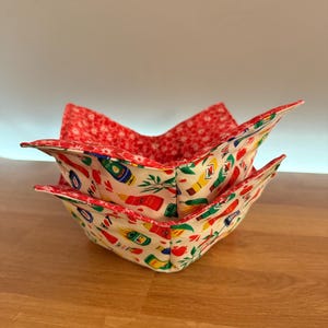 スープボウルカバー | 新築祝いギフト | リバーシブル | ハンドメイド | ホットソース＆花柄 | 温かいスープ、ラーメン、チリ、アイスクリームに最適