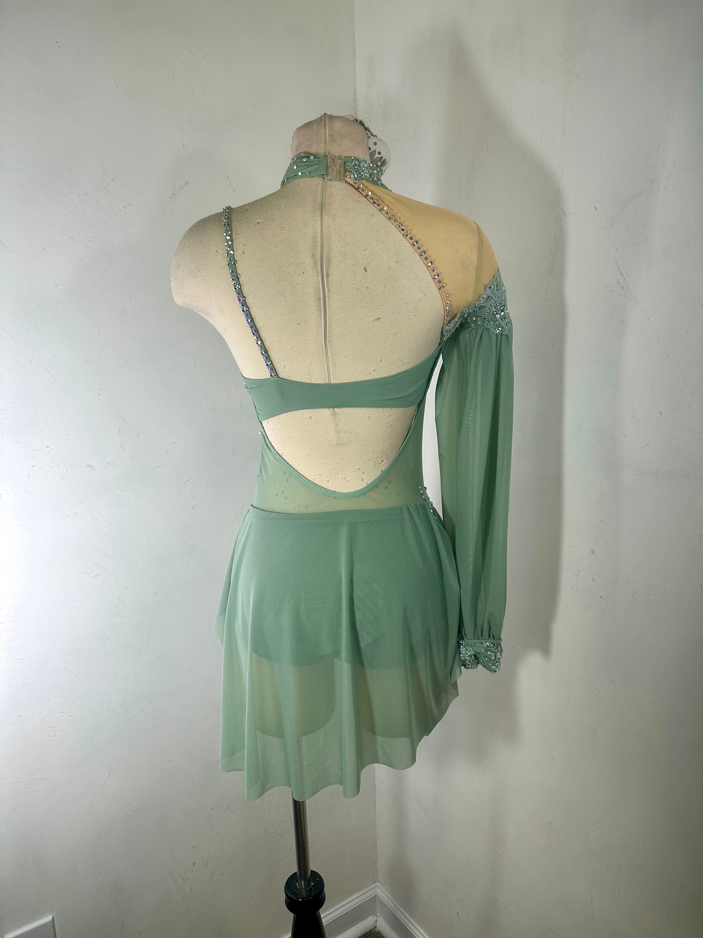 green emerald velvet dress Olive Green Ballroom Dress | Print Flounces | Size 7/8-9/10