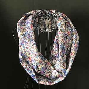 Daisies on Blue Infinity Scarf