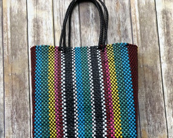 Handmade plastic bag, Beach Bag, Summer bag, Plastic tote, Oaxacan tote style, Mexican tote style, handwoven plastic bag
