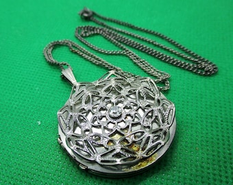 PRICE DROP! Vintage Silver Tone Open Work Top Locket Necklace ~ Gift For Her!