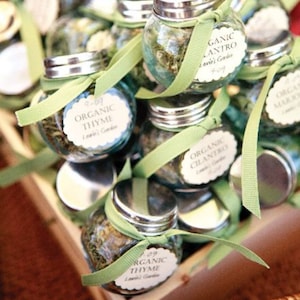 Herb Favors, Bottles with Mixed Organic Herbs Favors, Rosemary Oregano and Basil Favours, Perfect Favor Bottles, Thank you Italian Wedding