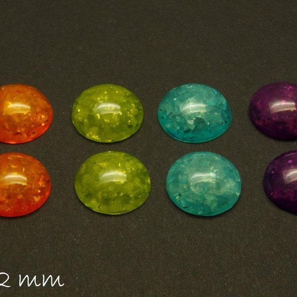 8 round resin cabochons gecrackelt 12 mm Mix 1