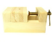 Small wooden vice for the desk
