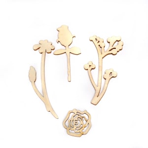 5 stuks hangers als houten bloemen en bloesems,...