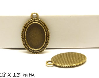 Cadre/médaillon avec cadre cabochon 18 x 13 mm de bronze