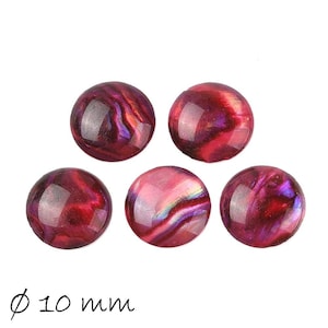 Peut inclure: Cinq cabochons ronds en verre de 10 mm avec un motif marbré rouge, rose et violet.