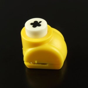 Punzone con motivo quadrifoglio 7 x 7 mm