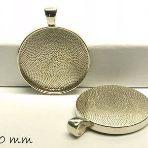 Cabochon setting / medallion Ø 30 mm antique silver