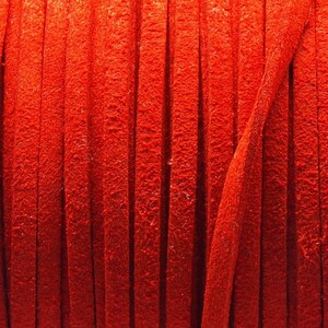 0.42EUR/meter - 6 m imitation suede 3 x 1.5 mm red
