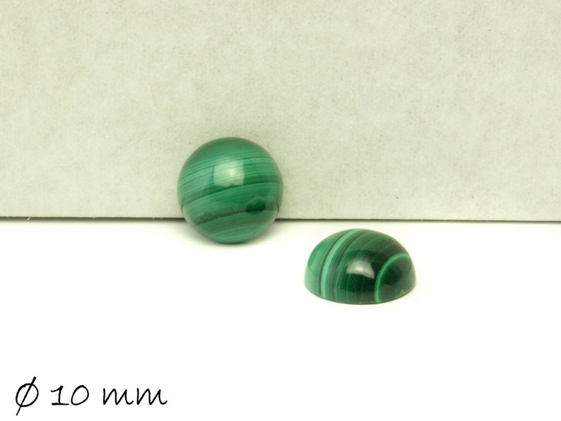 Edelstein Cabochon, natürlicher Malachit, Ø 10 mm Bild 1