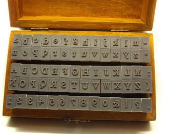 70 Stempel - Stempelset Alphabet Buchstaben und Nummern - Uppercase, Lowercase Letters and Numbers