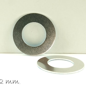 Confezione da 4 targhe tonde in alluminio per timbri ciambella argento Ø 32 mm