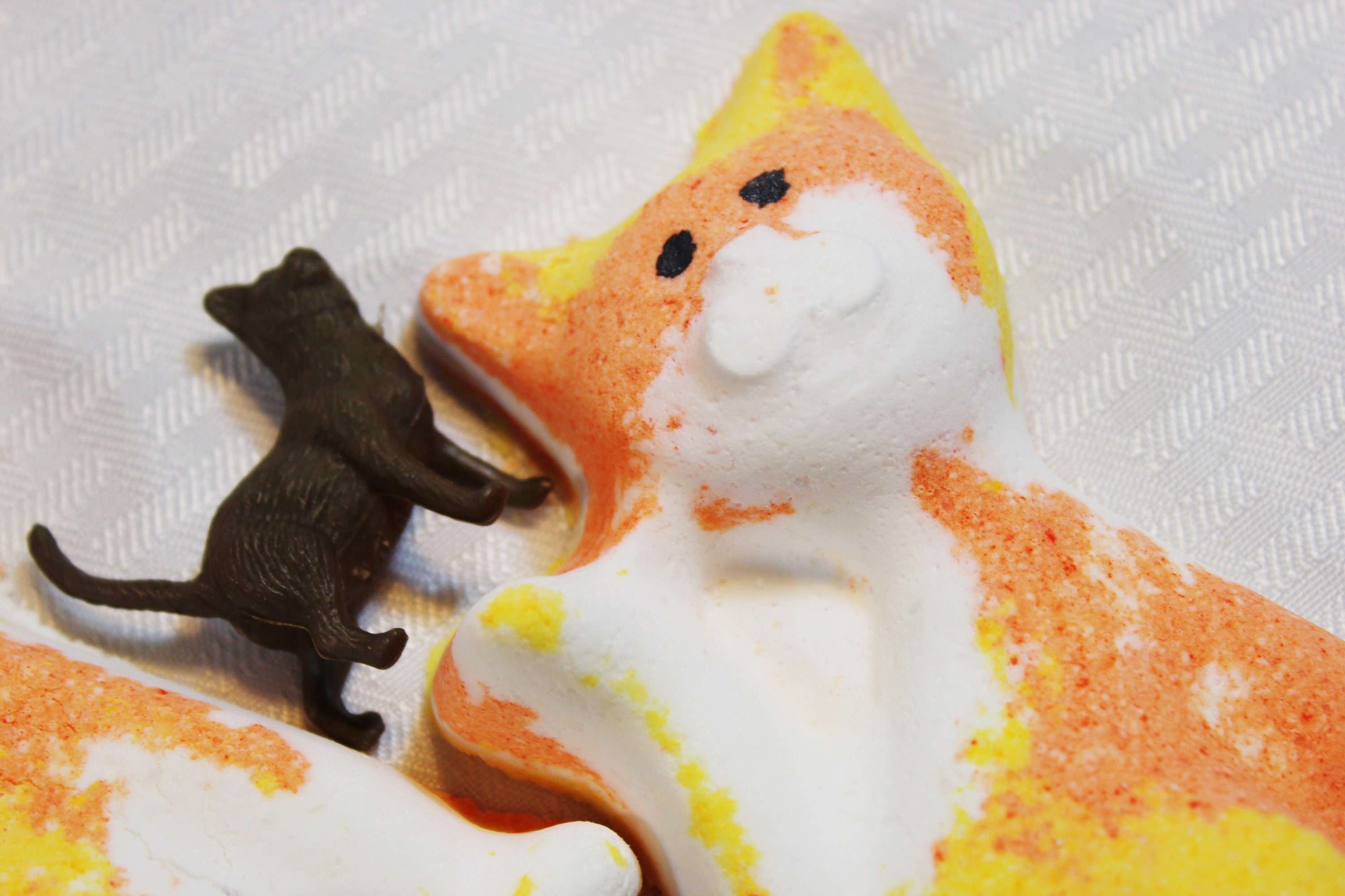 Kitty Cat Surprise Bath Bomb // Cat Bath Bomb // Cats // Crazy Etsy