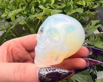 2” Carved Opalite Skull (Qty: 1)