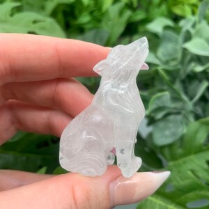 Carved Howling Clear Quartz Wolf (Qty: 1)