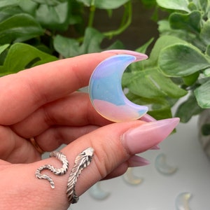 Opalite Carved Crescent Moon Qty: 1 image 7