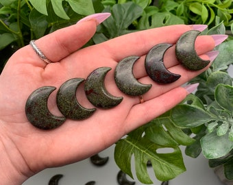 Dragon Bloodstone Carved Crescent Moon (Qty: 1)
