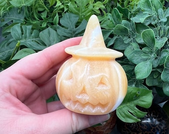 Hand Carved Orange Calcite Jack-o-Lantern Halloween Pumpkin Figurine (Qty: 1)