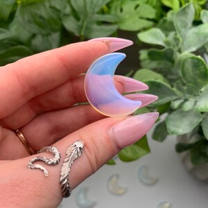 Opalite Carved Crescent Moon Qty: 1 image 10